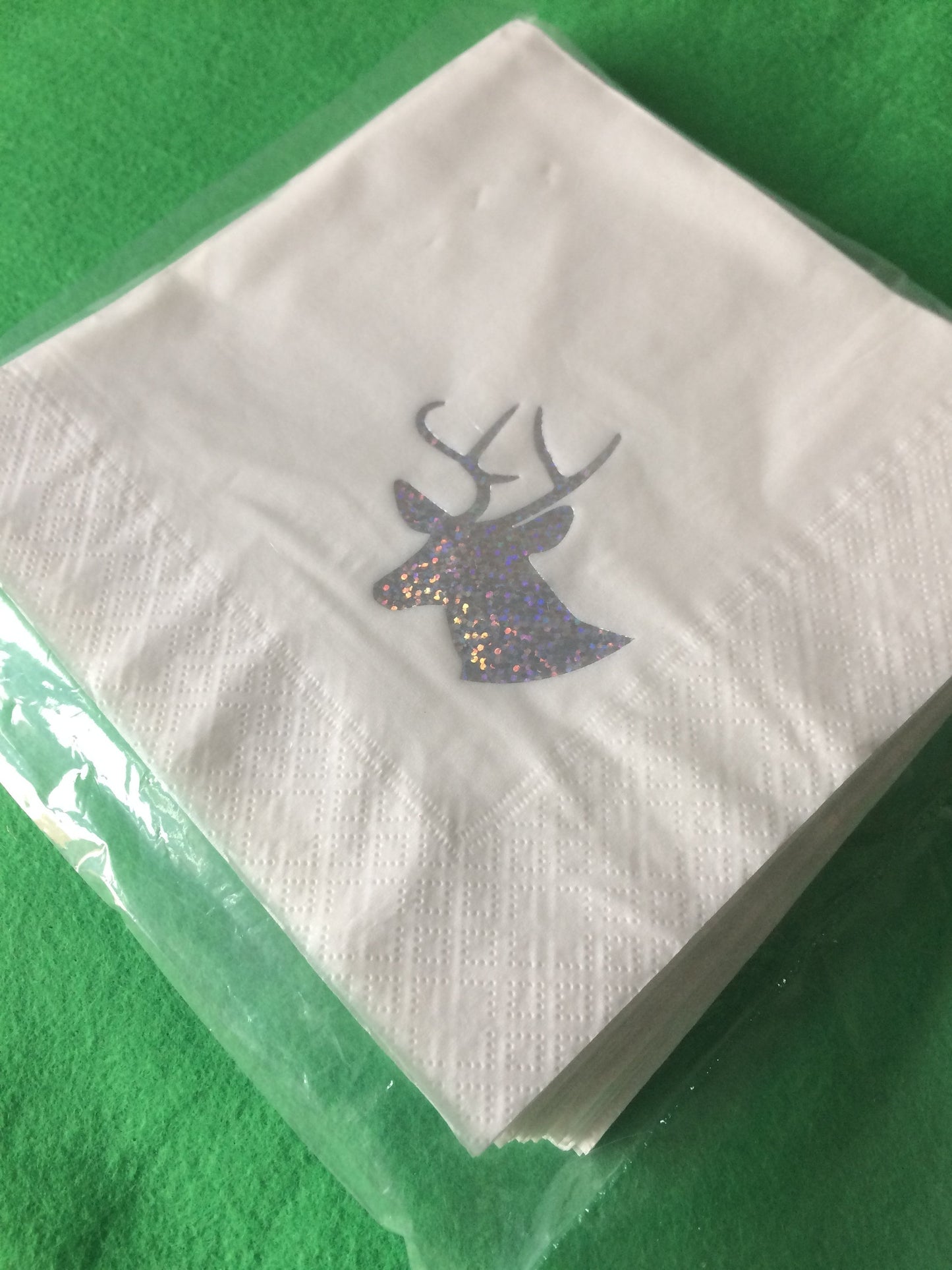 Christmas Napkins Serviettes White Quality 3ply 40cm With Stags Head Design in Sparkling Silver