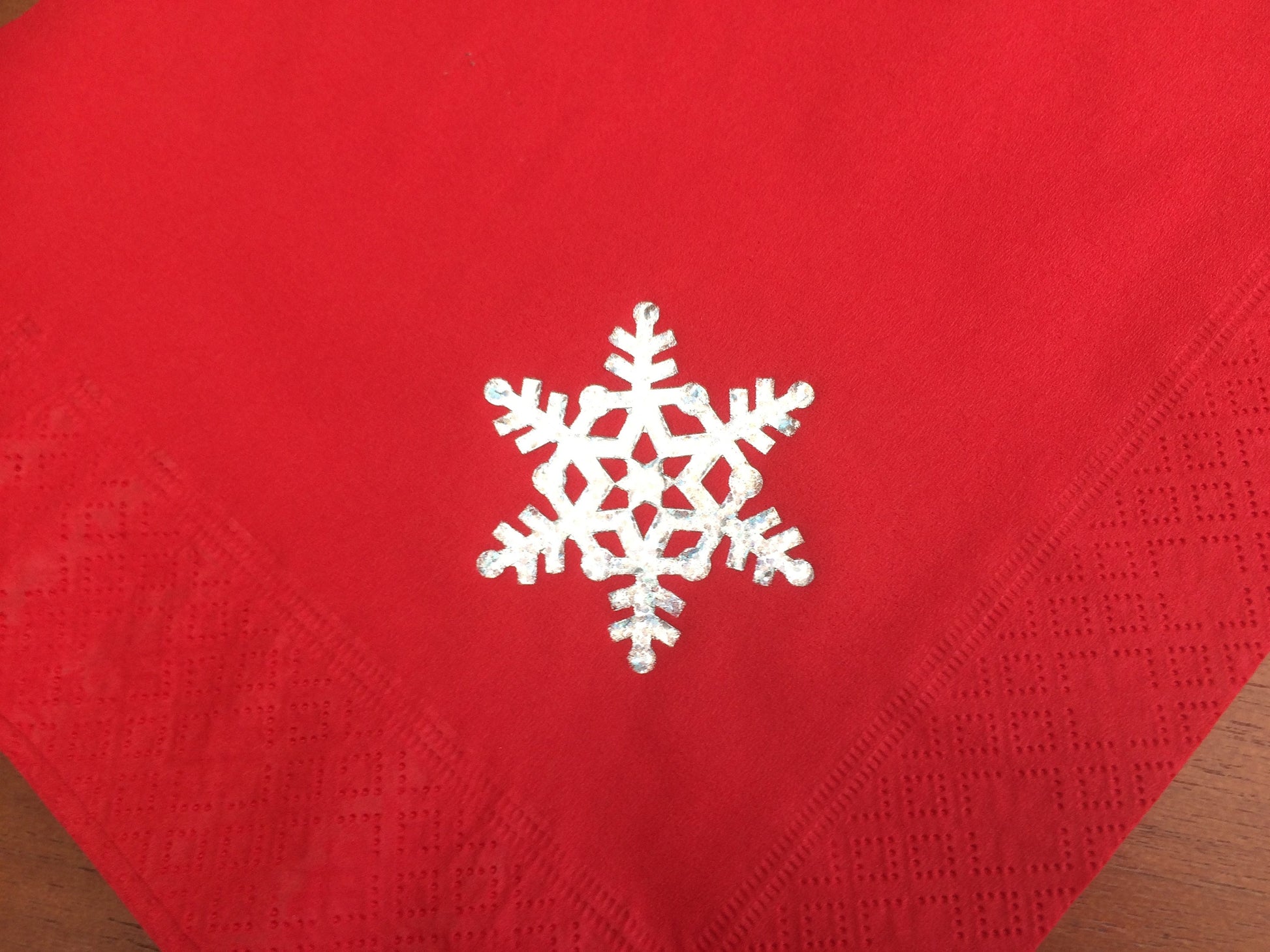 Bright Red Christmas Dinner Napkins Serviettes Quality 3 ply 40cm with Sparkling Silver Snowflake Design